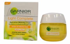 Garnier Skin Naturals Light Complete Multi-Action Whitening Cream SPF 17 PA++